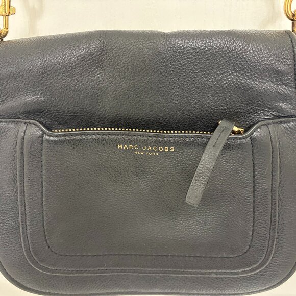 Marc Jacobs - Picture 1 of 9
